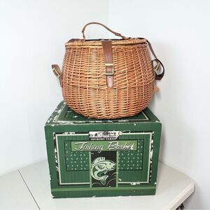 VTG Hickory Farms Fishing Basket Picnic Basket Woven Basket